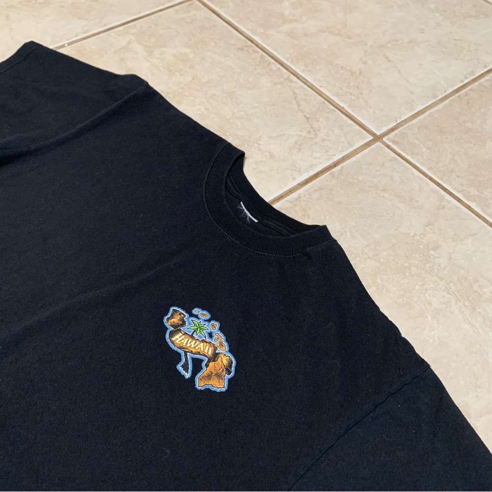Vintage Hawaiian Islands Graphic T-Shirt - Hang Loose Design